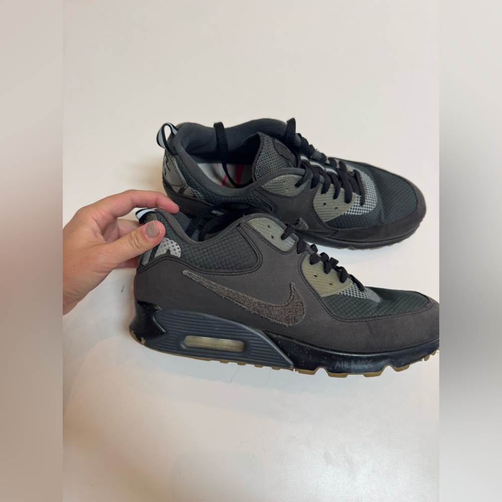 Nike Black and Gray air max with Rugged Design